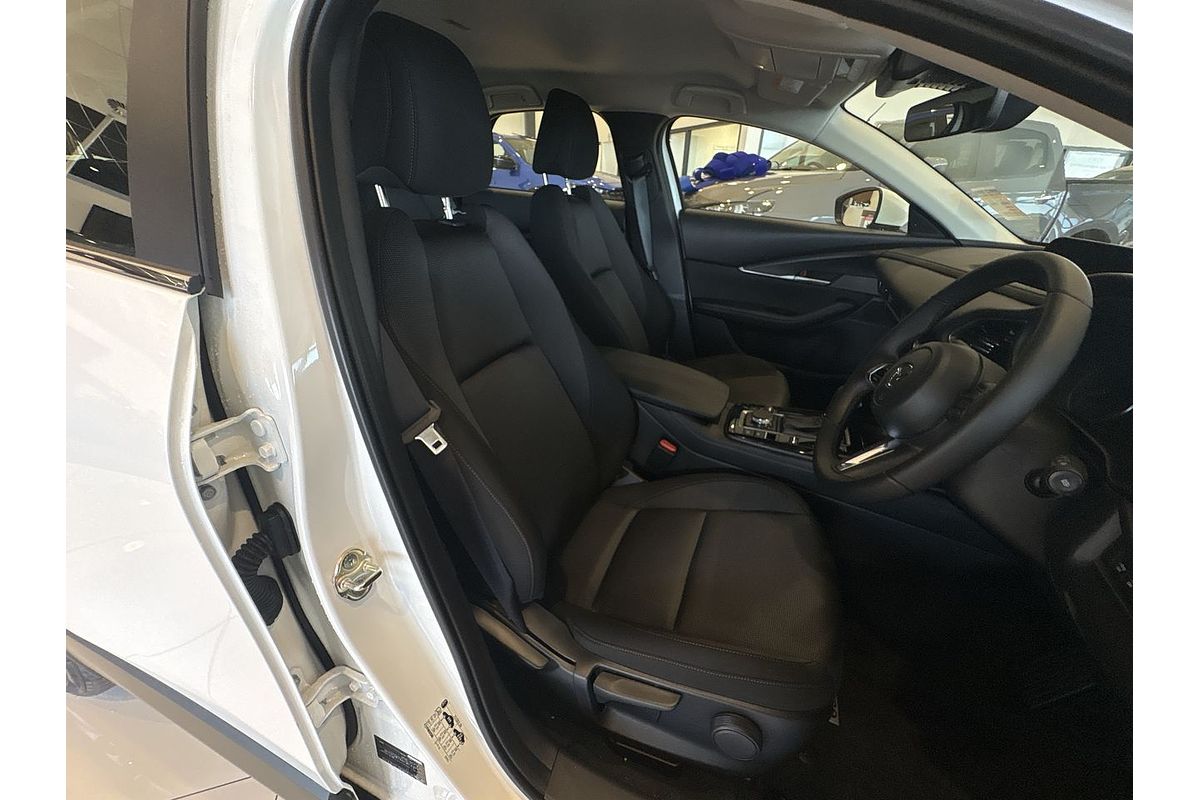 2025 Mazda CX-30 G20 Evolve DM Series