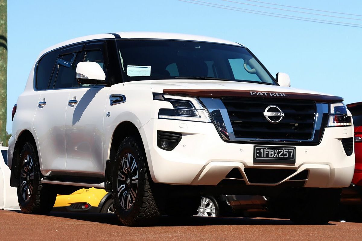 2023 Nissan Patrol Ti Y62