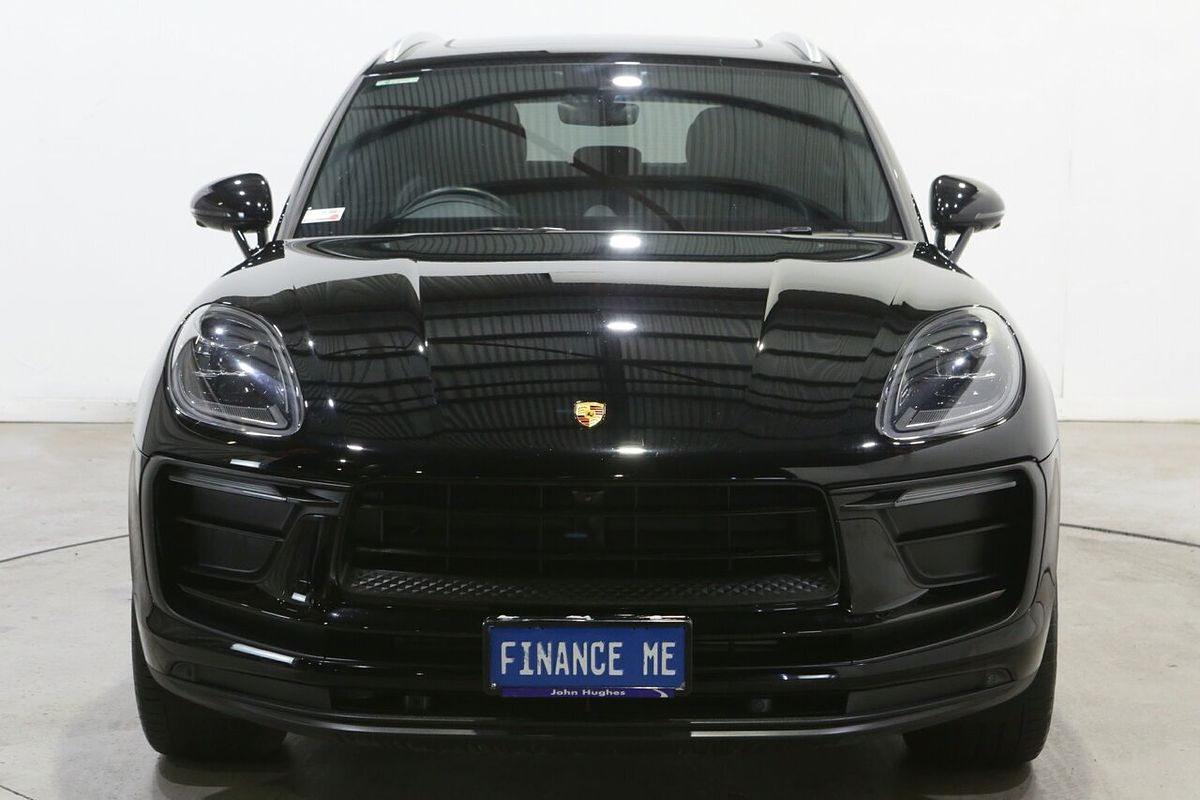 2022 Porsche Macan 95B