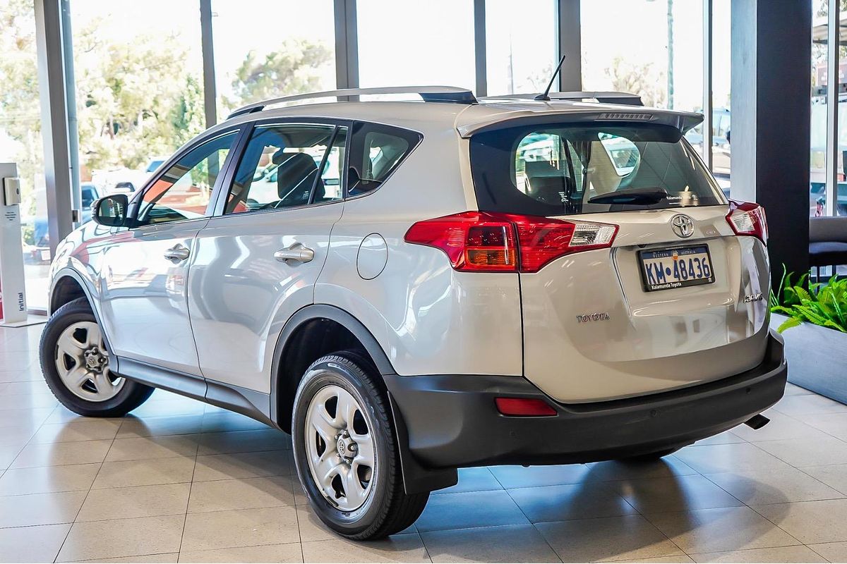 2015 Toyota RAV4 GX (2WD) ZSA42R MY14 UPGRADE