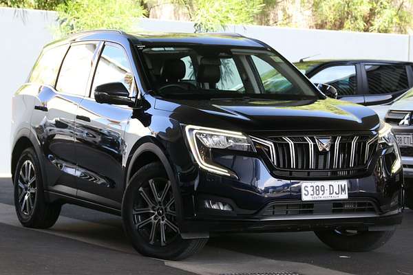 2025 Mahindra XUV700 AX7L