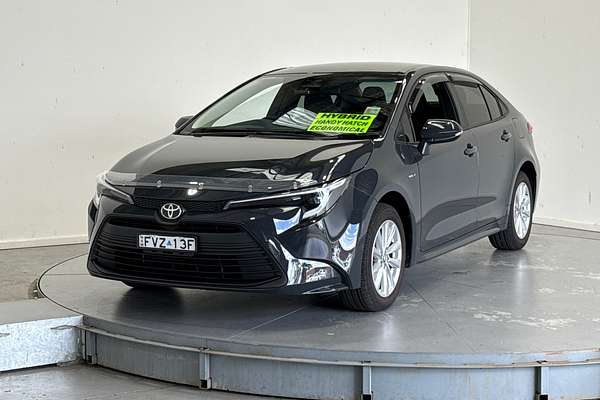 2025 Toyota Corolla Ascent Sport Hybrid ZWE219R