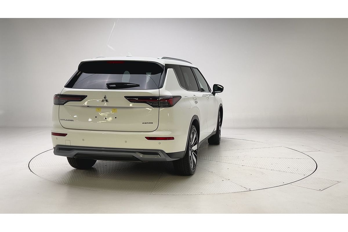 2025 Mitsubishi Outlander Aspire ZM