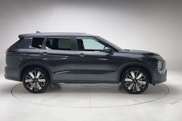 2025 Mitsubishi Outlander Aspire ZM thumb-8