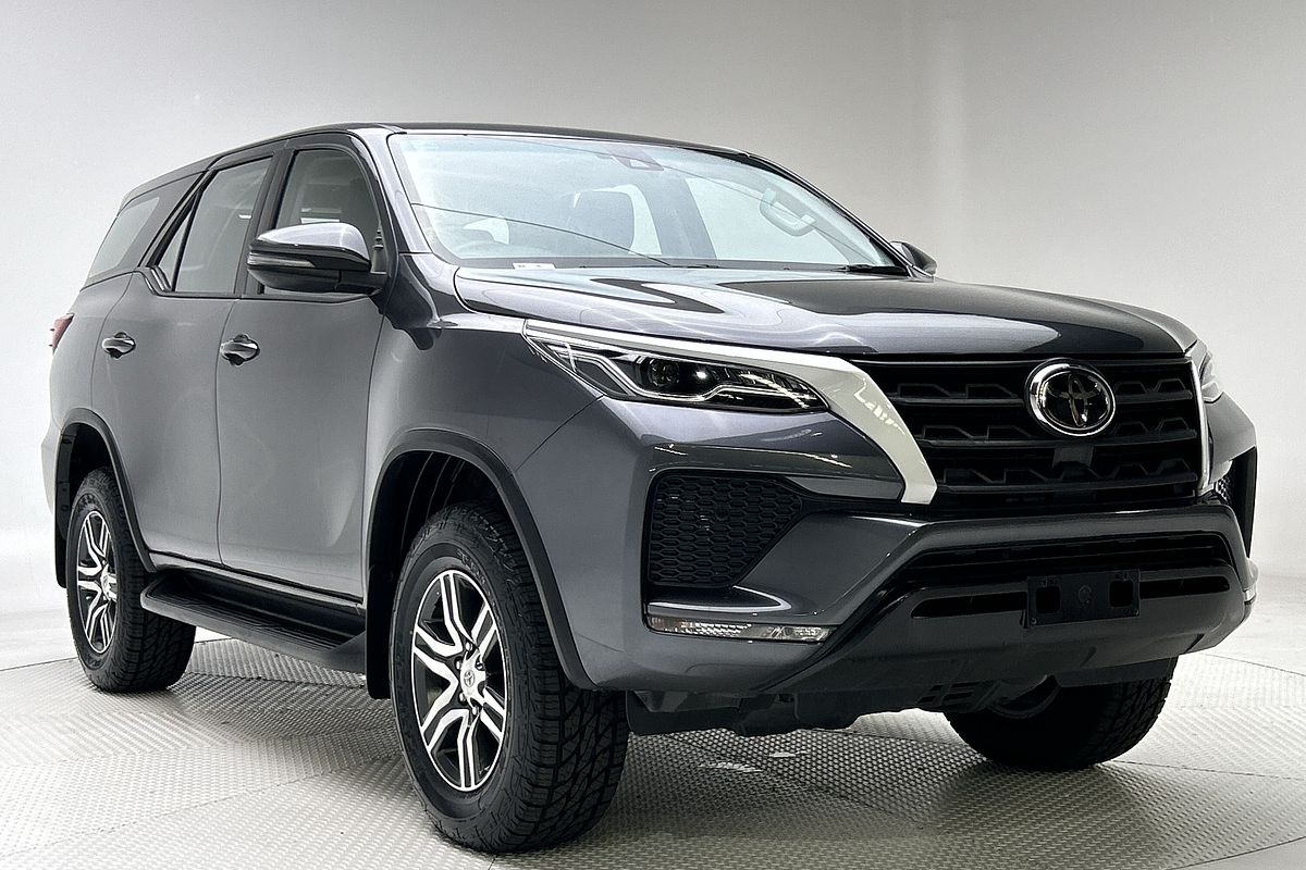 2023 Toyota Fortuner GX GUN156R