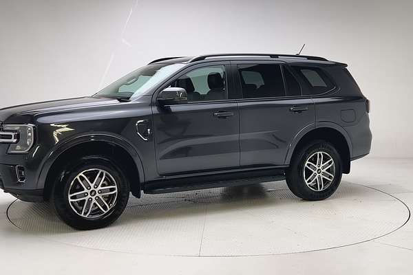 2024 Ford Everest Trend 2.0L thumb-3