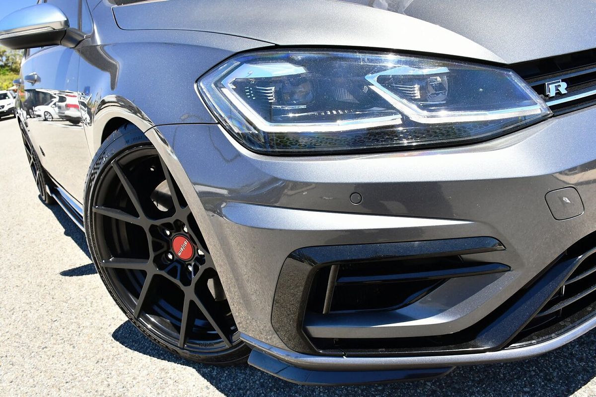 2017 Volkswagen Golf R 7