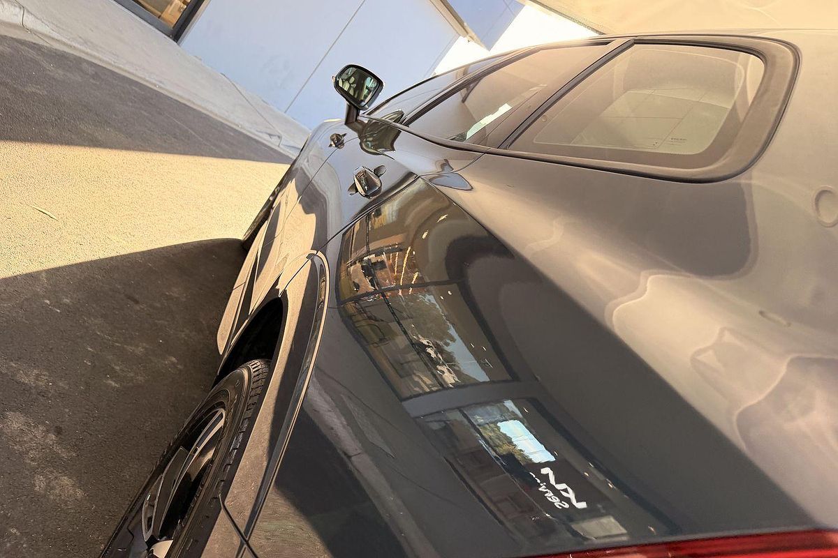 2021 Volvo XC60 T5 Momentum