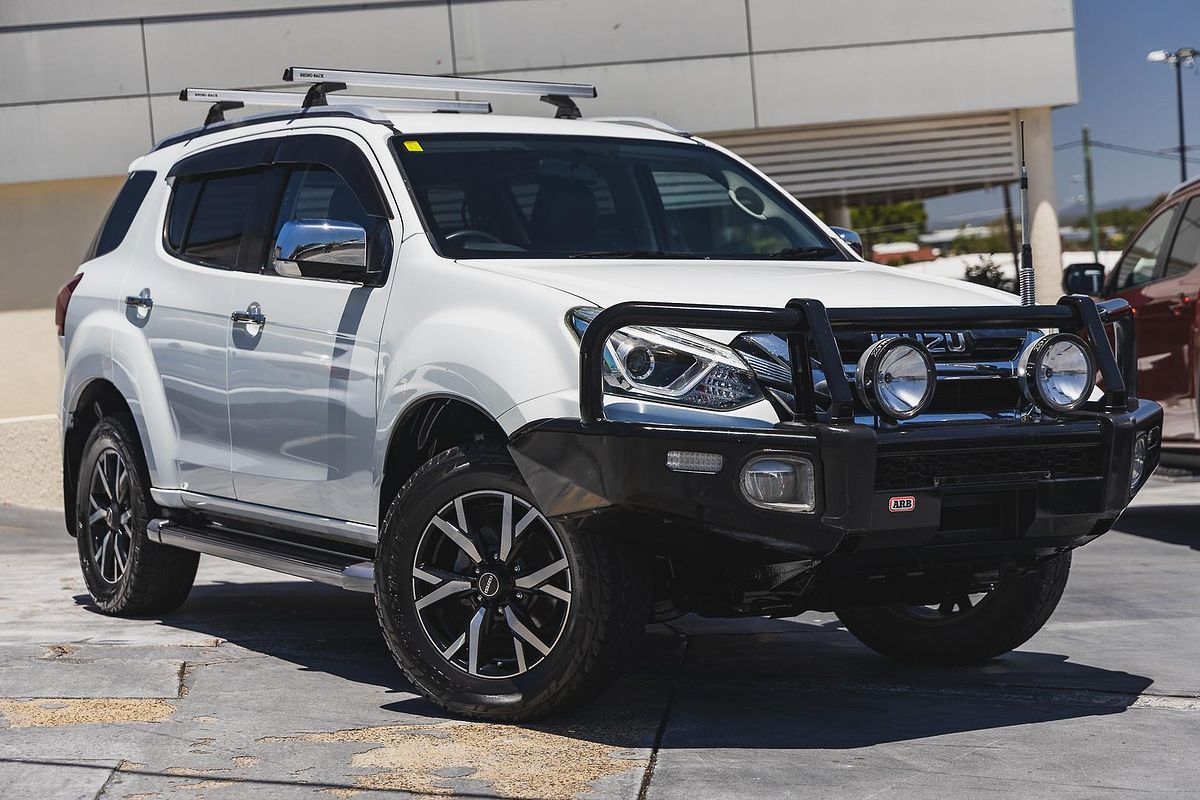 2021 Isuzu MU-X LS-T