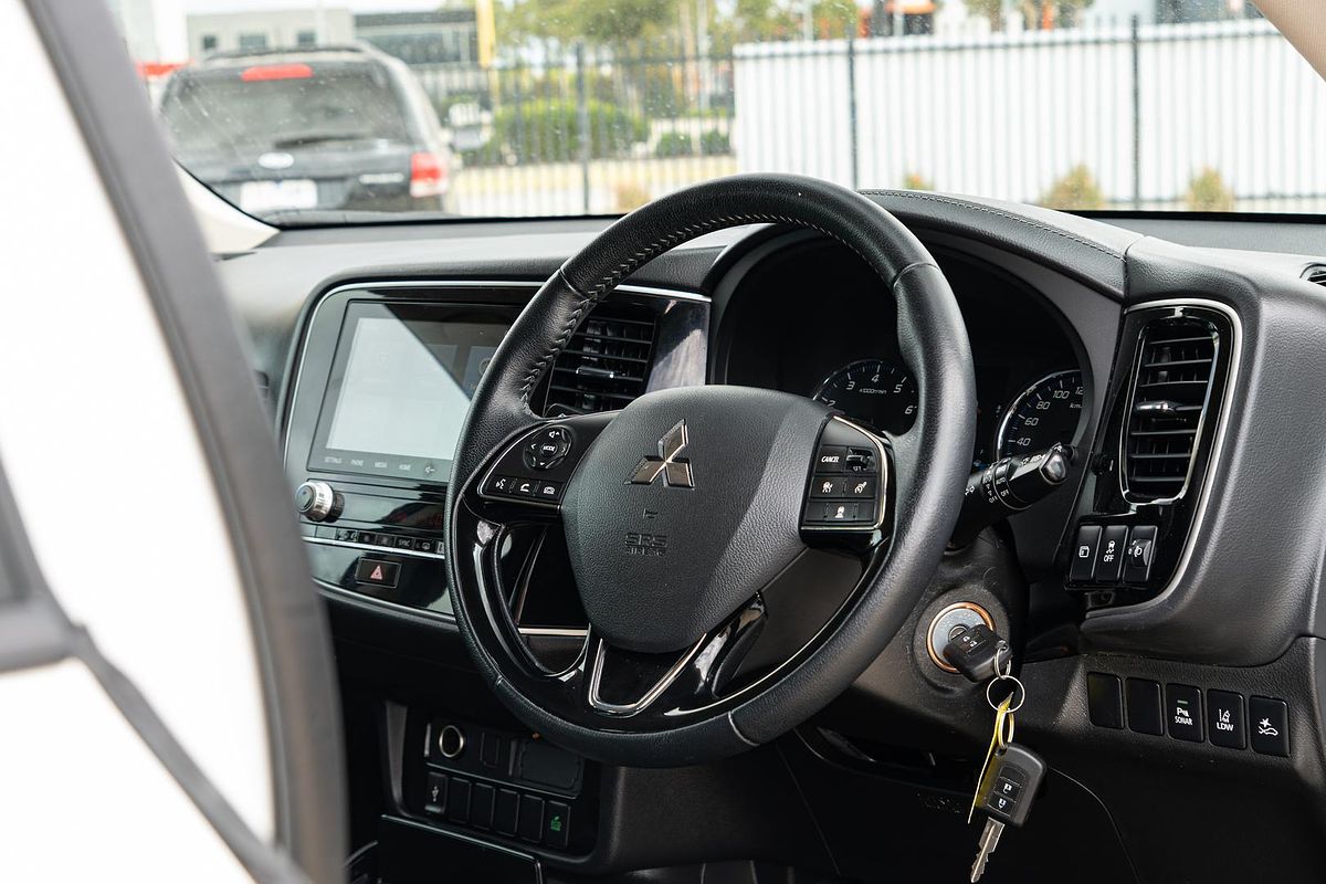 2020 Mitsubishi Outlander ES ZL