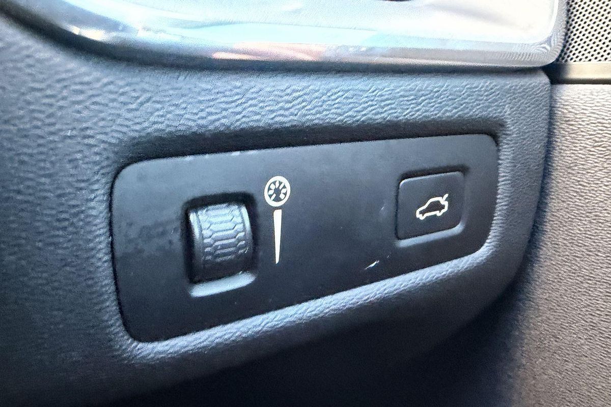 2021 Volvo XC60 T5 Momentum