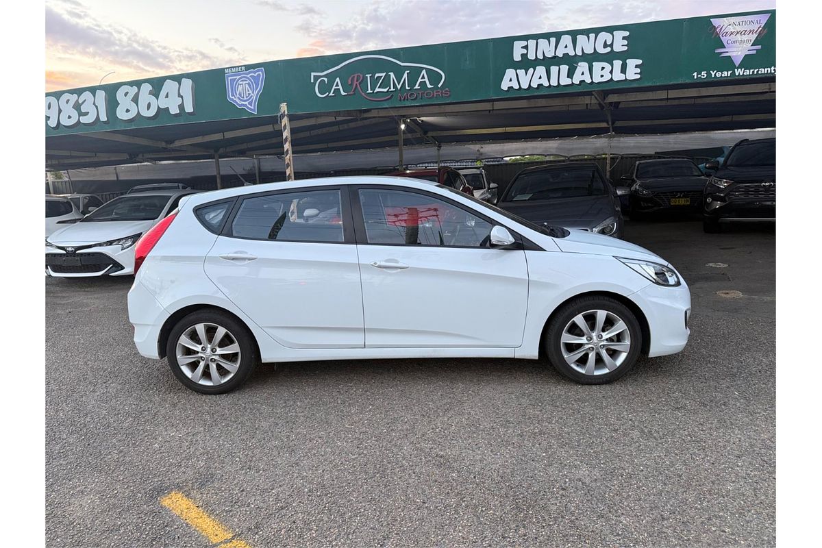 2017 Hyundai Accent Sport RB6