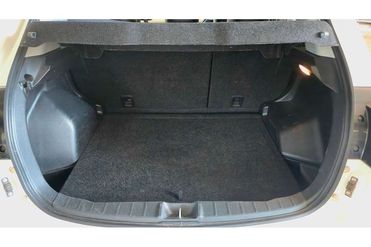 ASX XB MY15.5 XLS (2WD) 2.0L 4Cyl MULTI POINT F/INJ CONTINUOUS VARIABLE 4D WAGON 