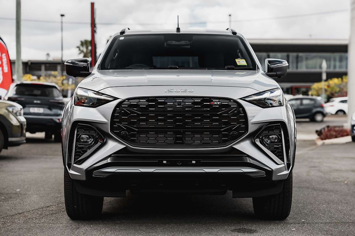 2026 Isuzu MU-X X-TERRAIN