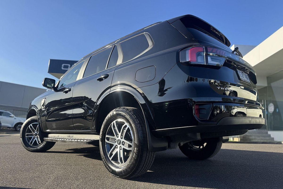2025 Ford Everest Trend 2.0L
