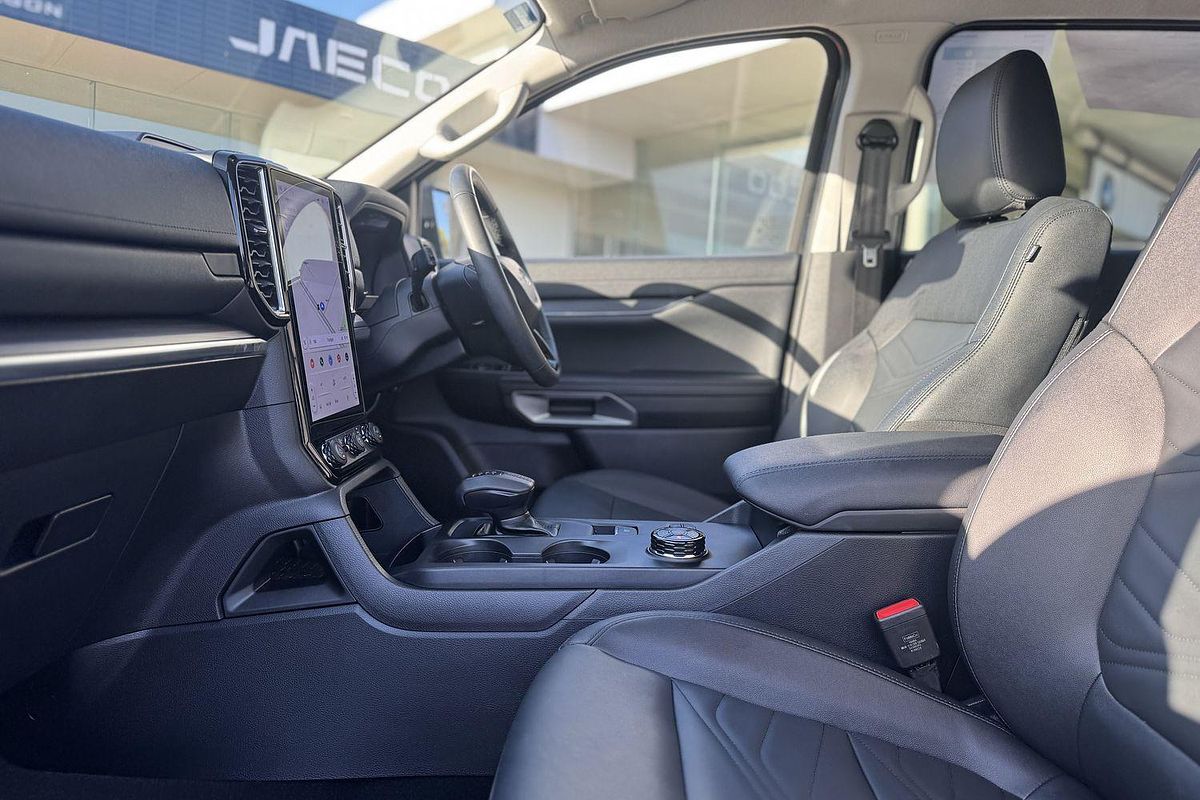 2025 Ford Everest Trend 2.0L