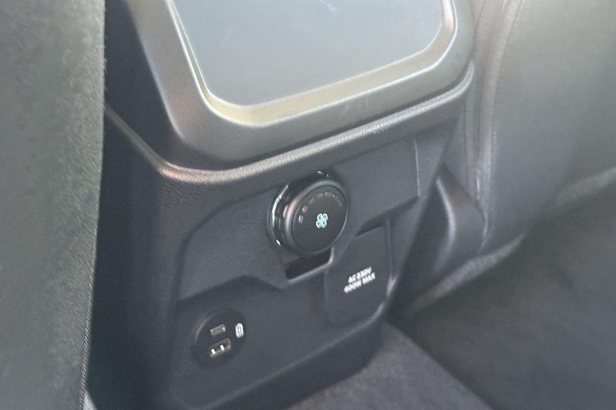 2025 Ford Everest Trend 2.0L