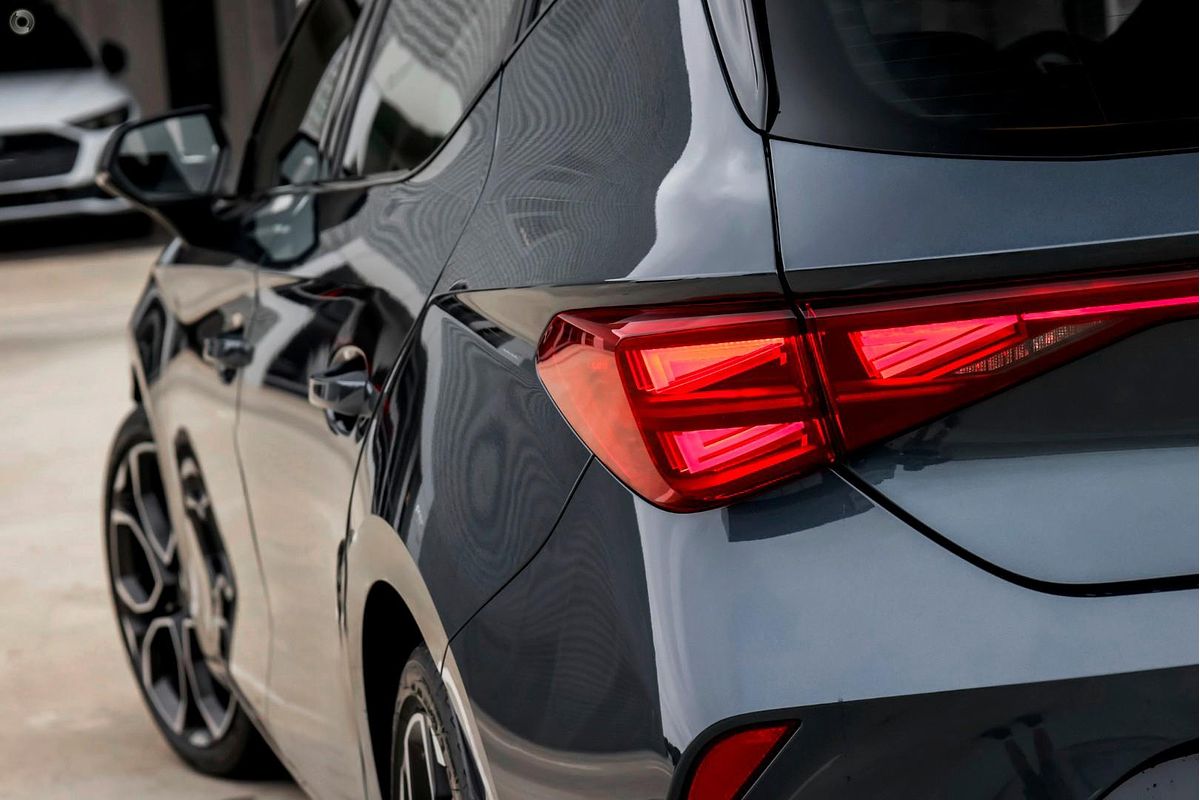 2025 CUPRA Leon S KL