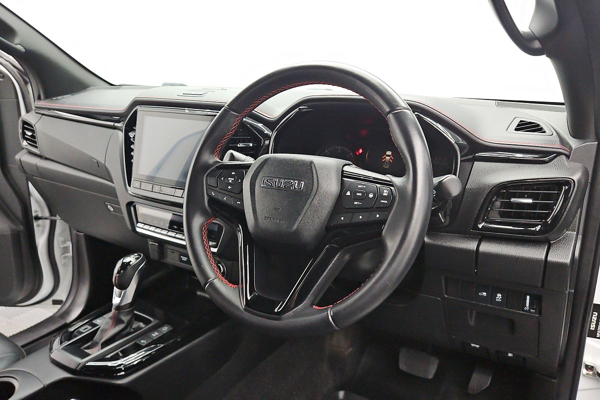 2022 Isuzu D-MAX X-TERRAIN 4X4