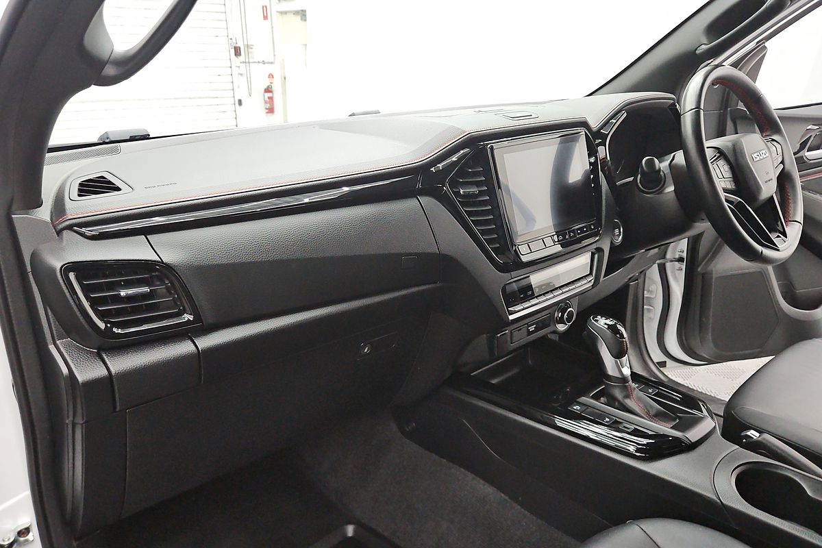 2022 Isuzu D-MAX X-TERRAIN 4X4