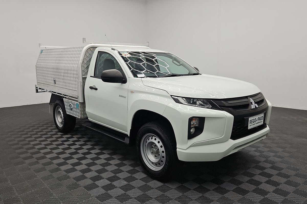 2023 Mitsubishi Triton GLX MR 4X4
