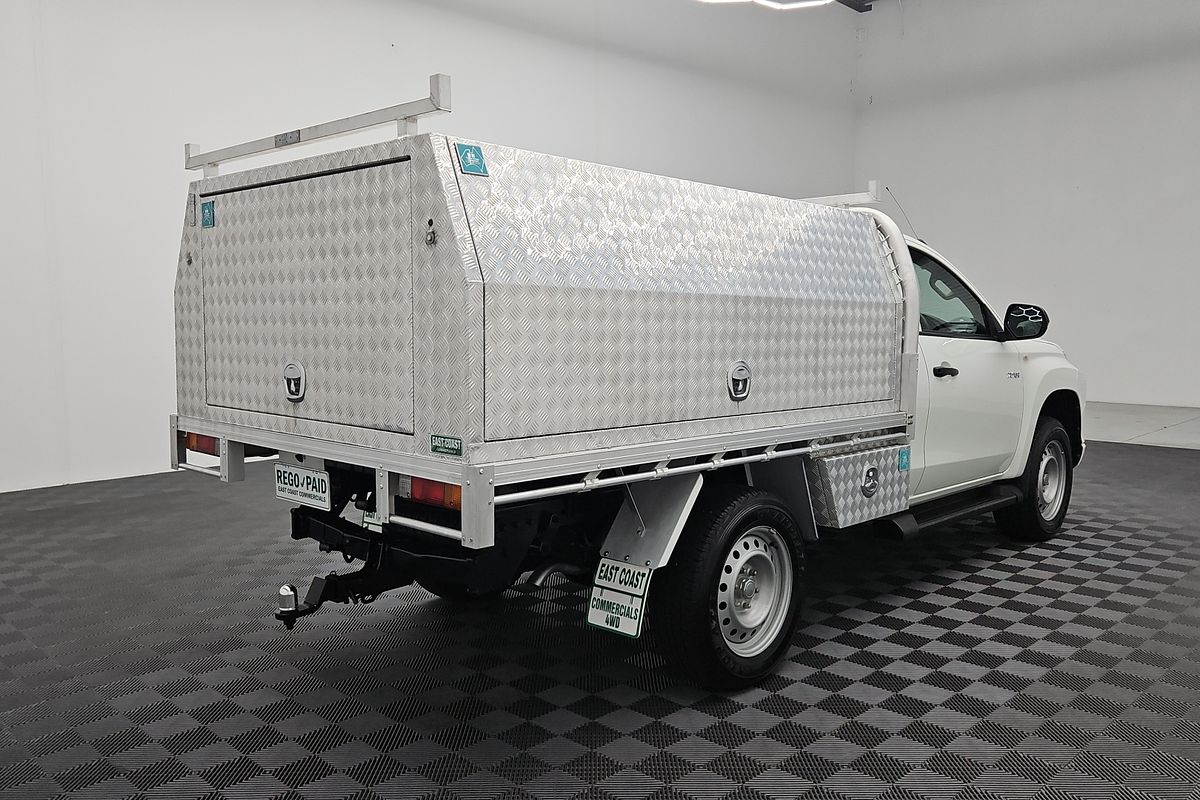 2023 Mitsubishi Triton GLX MR 4X4
