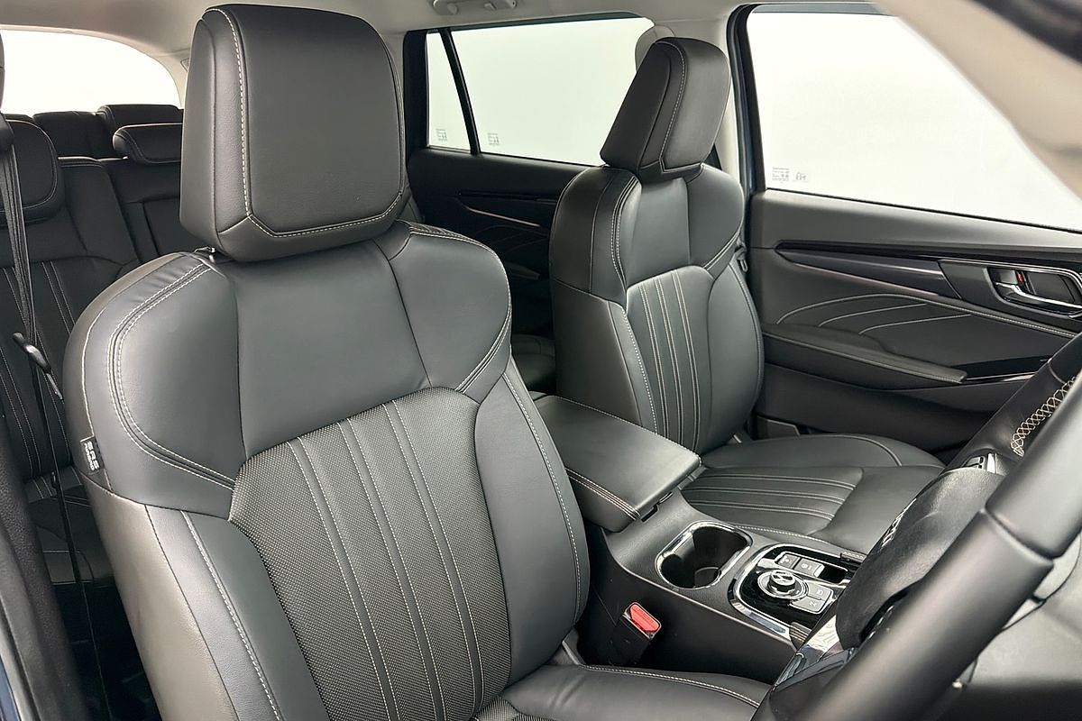 2024 Isuzu MU-X LS-T