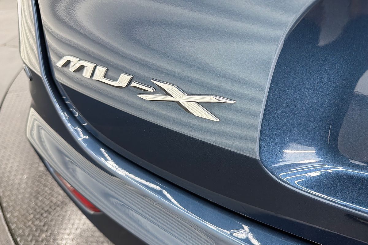 2024 Isuzu MU-X LS-T