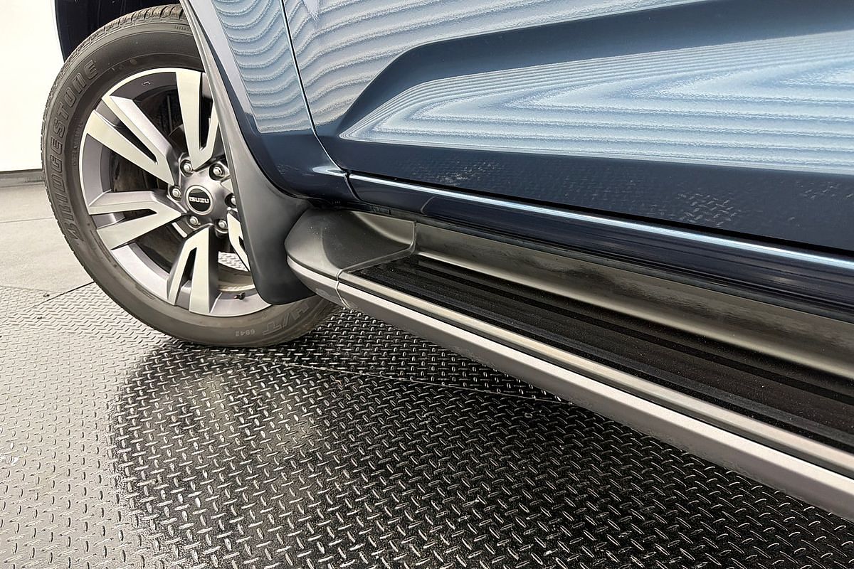 2024 Isuzu MU-X LS-T