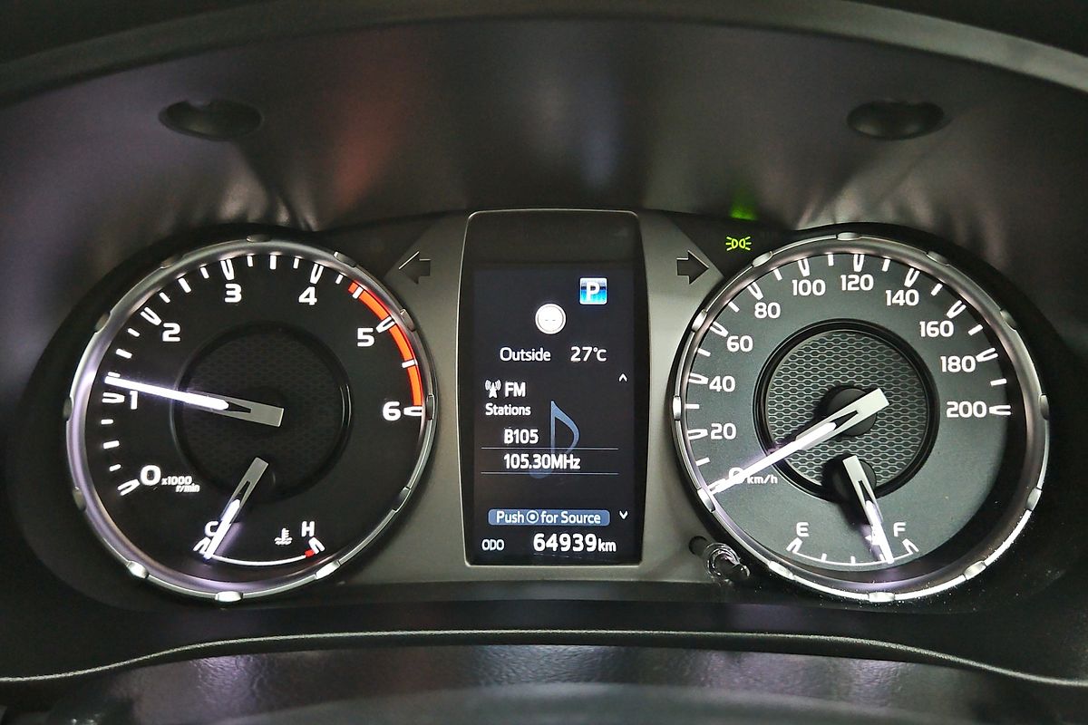 2022 Toyota Hilux SR GUN126R 4X4