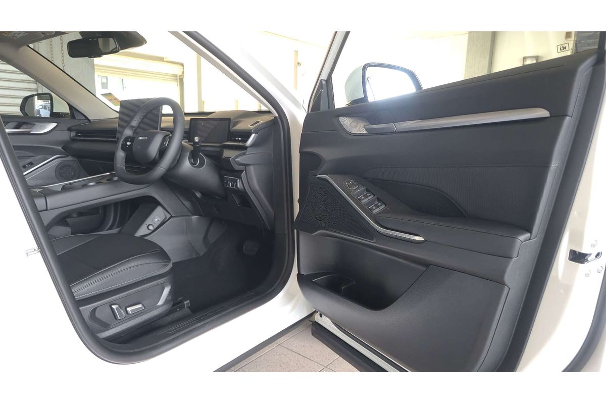 H6 Facelift Luxury Auto PHEV 4X2