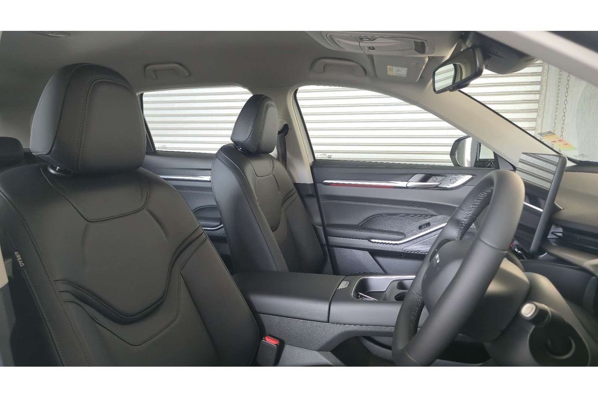 H6 Facelift Luxury Auto PHEV 4X2