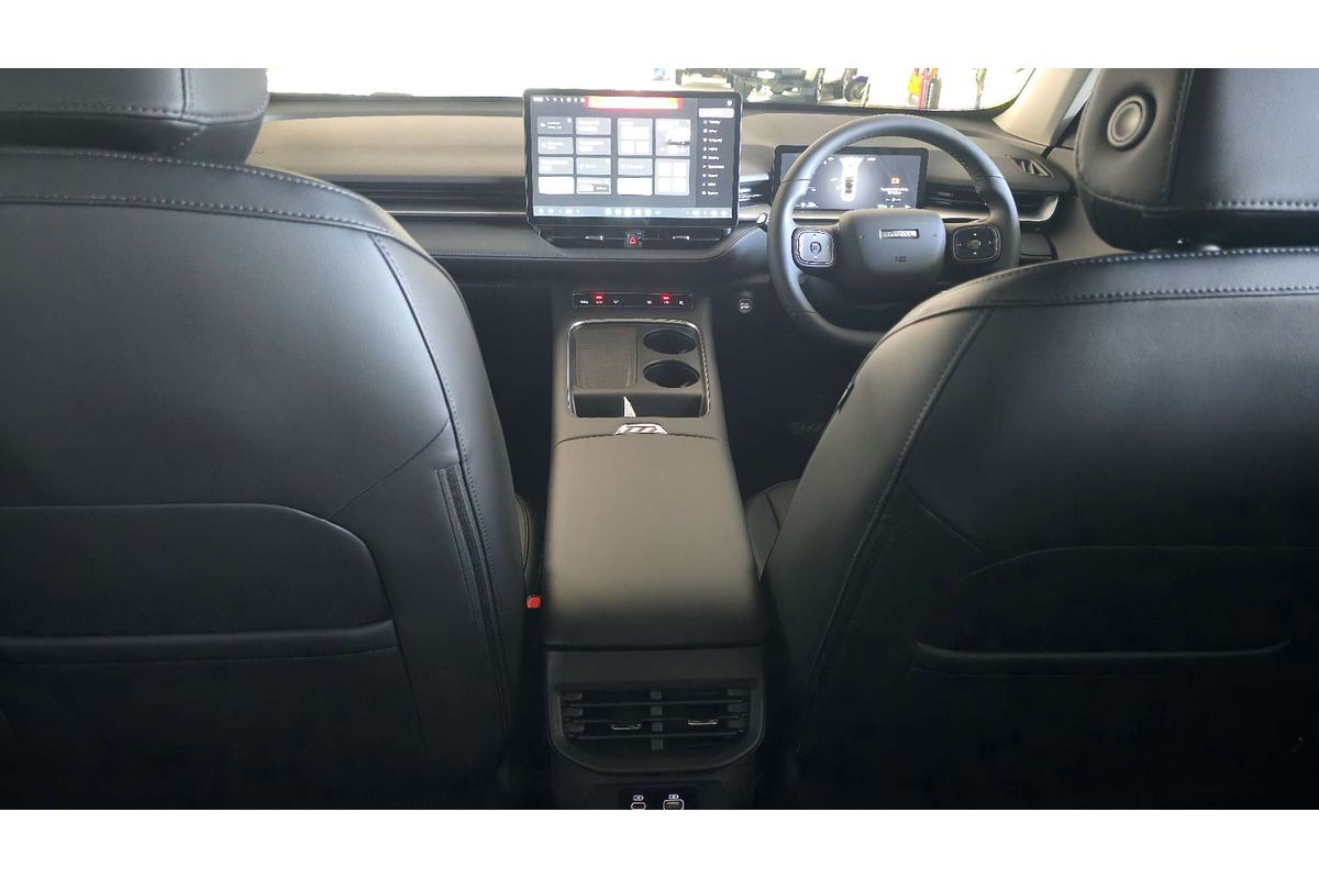 H6 Facelift Luxury Auto PHEV 4X2