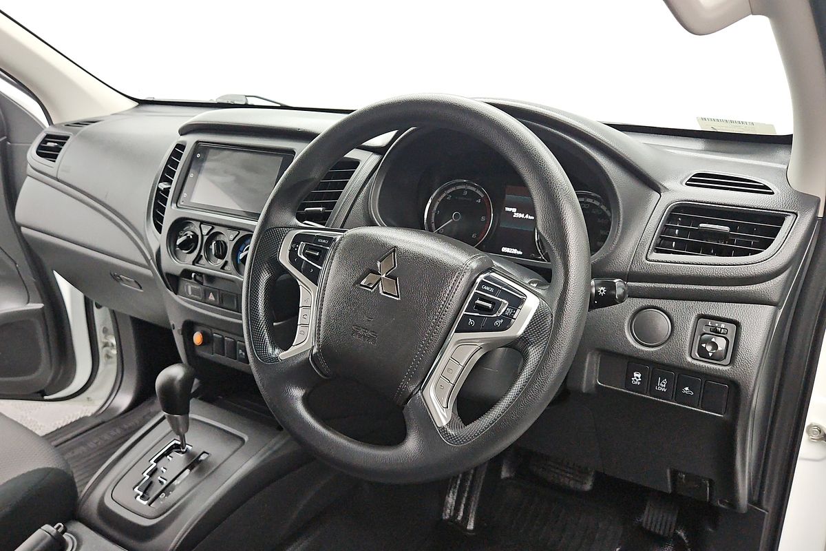 2022 Mitsubishi Triton GLX MR Rear Wheel Drive