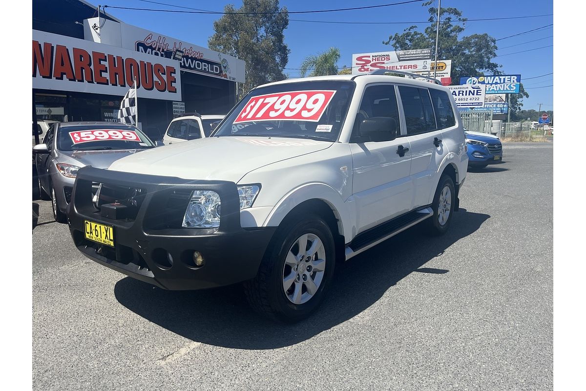2008 Mitsubishi Pajero GLX NS