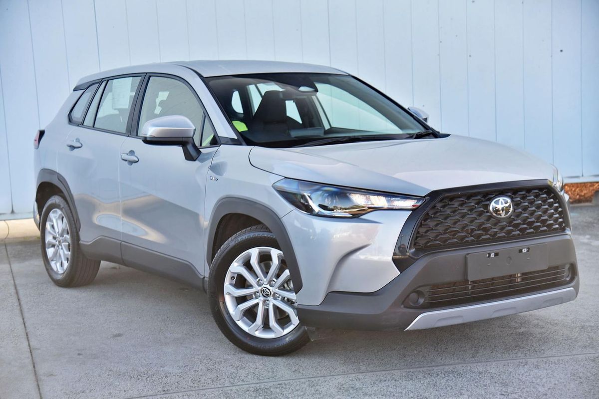 2024 Toyota Corolla Cross GX MXGH10R