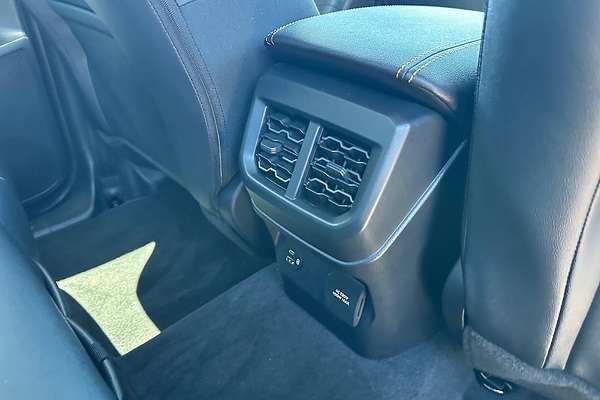 2025 Ford Ranger Wildtrak 4X4 3.0L thumb-8