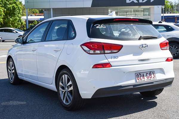 2017 Hyundai i30 Active PD thumb-5