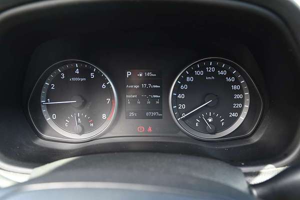 2017 Hyundai i30 Active PD thumb-10