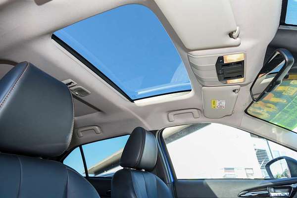 2019 Mitsubishi Eclipse Cross Exceed YA thumb-14