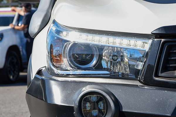 2019 Toyota Hilux Rugged X GUN126R 4X4 thumb-1