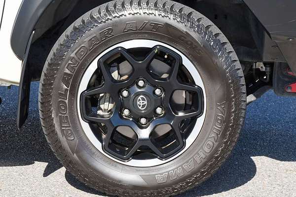 2019 Toyota Hilux Rugged X GUN126R 4X4 thumb-3