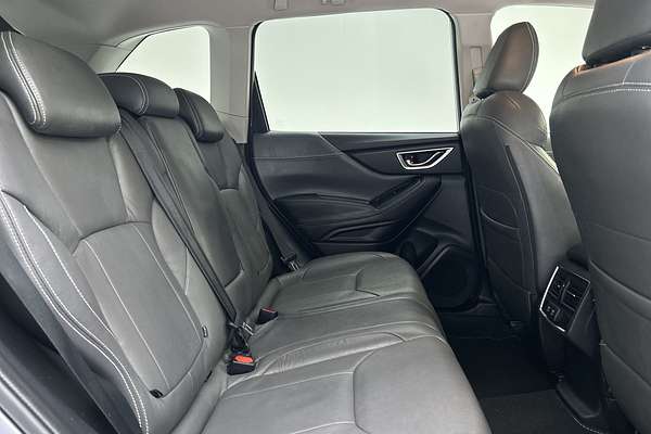 2019 Subaru Forester 2.5i-L S5 thumb-11