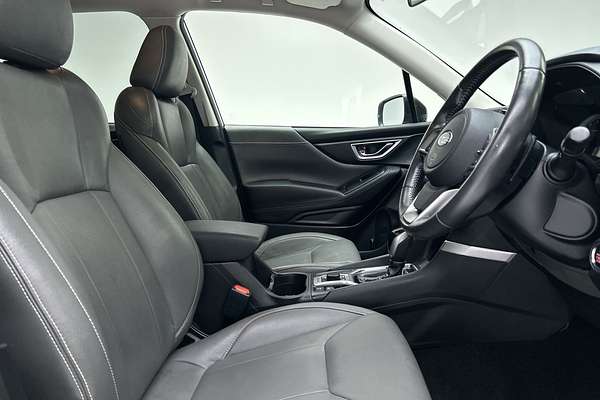 2019 Subaru Forester 2.5i-L S5 thumb-12