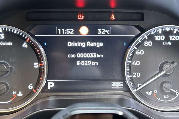 2025 Mitsubishi Triton GLS MV 4X4 thumb-13
