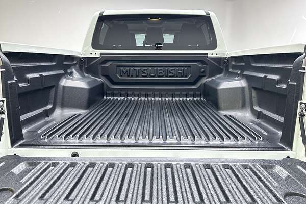 2025 Mitsubishi Triton GLS MV 4X4 thumb-20
