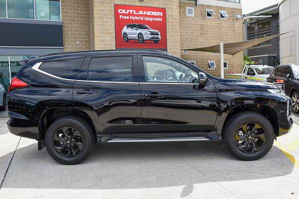 2024 Mitsubishi Pajero Sport GSR QG thumb-4