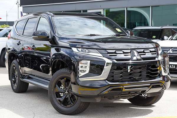 2024 Mitsubishi Pajero Sport GSR QG thumb-0