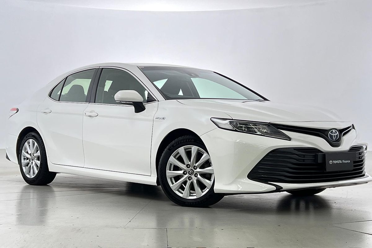 2018 Toyota Camry Ascent AXVH71R