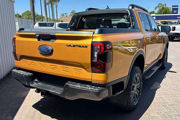 2025 Ford Ranger Wildtrak 4X4 3.0L thumb-7